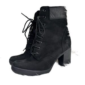 Timberland CAMDALE black suede leather lace up heeled ankle boots 7.5 like new